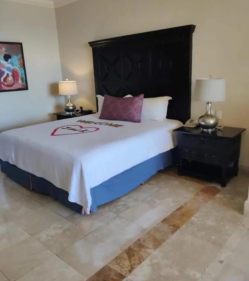 Pueblo Bonito Sunset Beach Golf & Spa Resort Кабо-Сан-Лукас Мексика